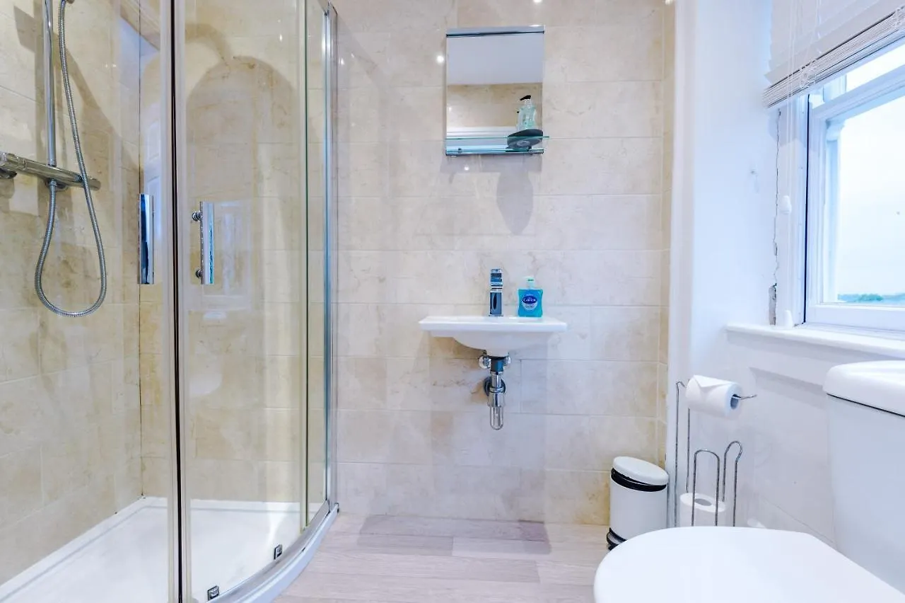 Cromwell House Apartment Chester